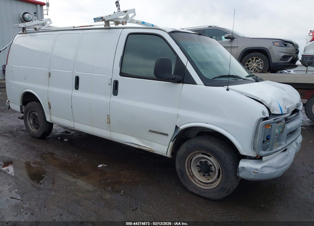 2000 CHEVROLET EXPRESS VIN: 1GCGG25R6Y1125569