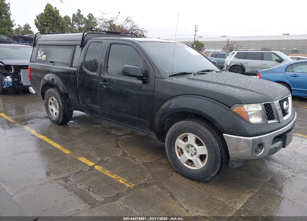 2005 NISSAN FRONTIER SE VIN: 1N6AD06U35C404142