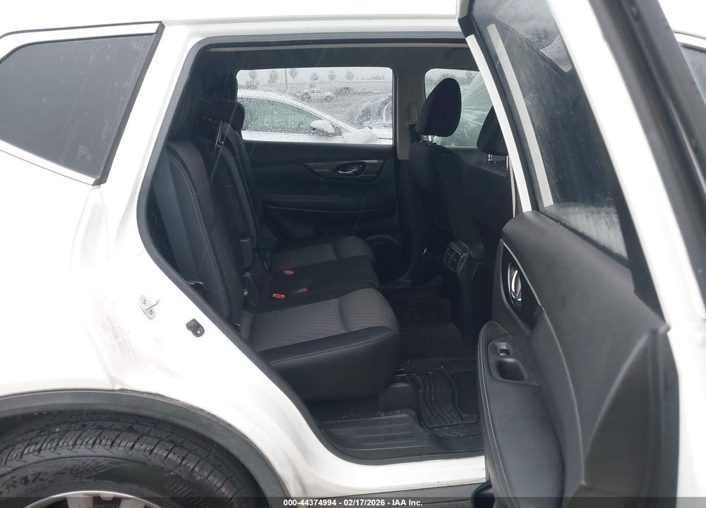 2017 NISSAN ROGUE SV VIN: JN8AT2MT7HW144704