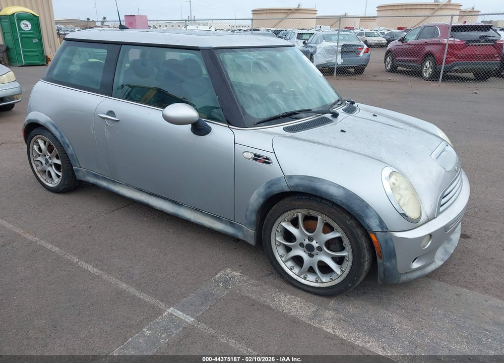 2006 MINI COOPER HARDTOP S VIN: WMWRE33506TJ34559