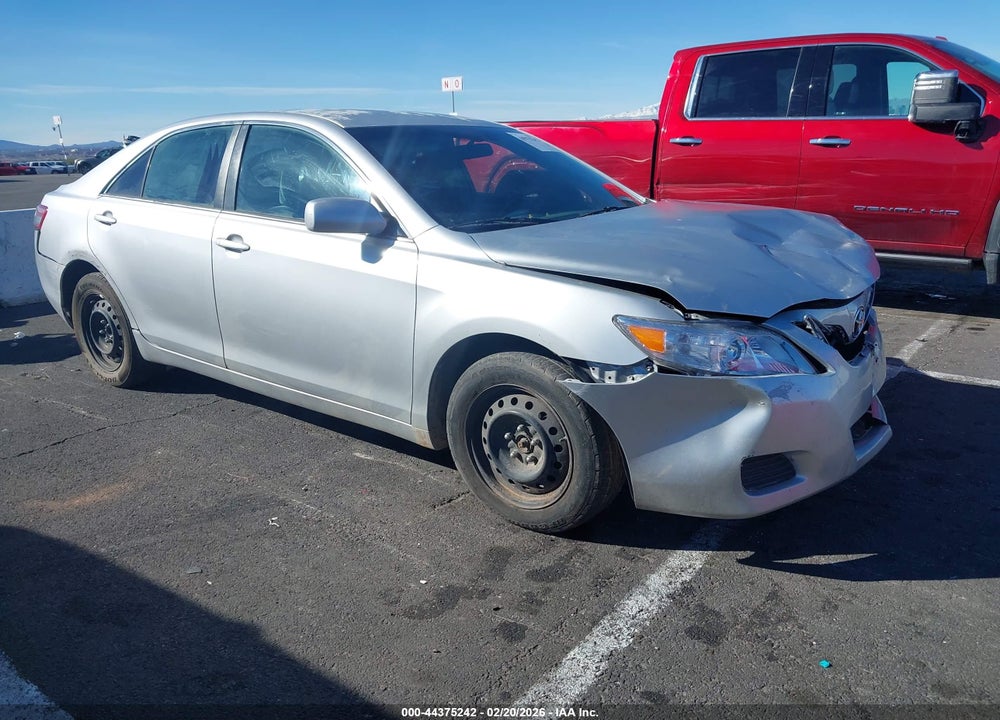 2011 TOYOTA CAMRY LE VIN: 4T1BF3EK3BU130879