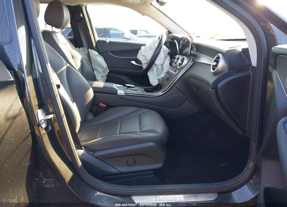2021 MERCEDES-BENZ GLC 300 4MATIC SUV VIN: W1N0G8EB0MF870234