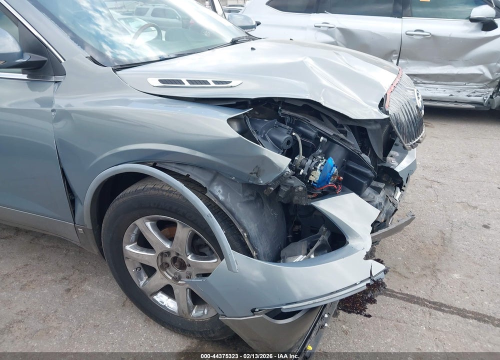 2008 BUICK ENCLAVE CXL VIN: 5GAER23778J256188