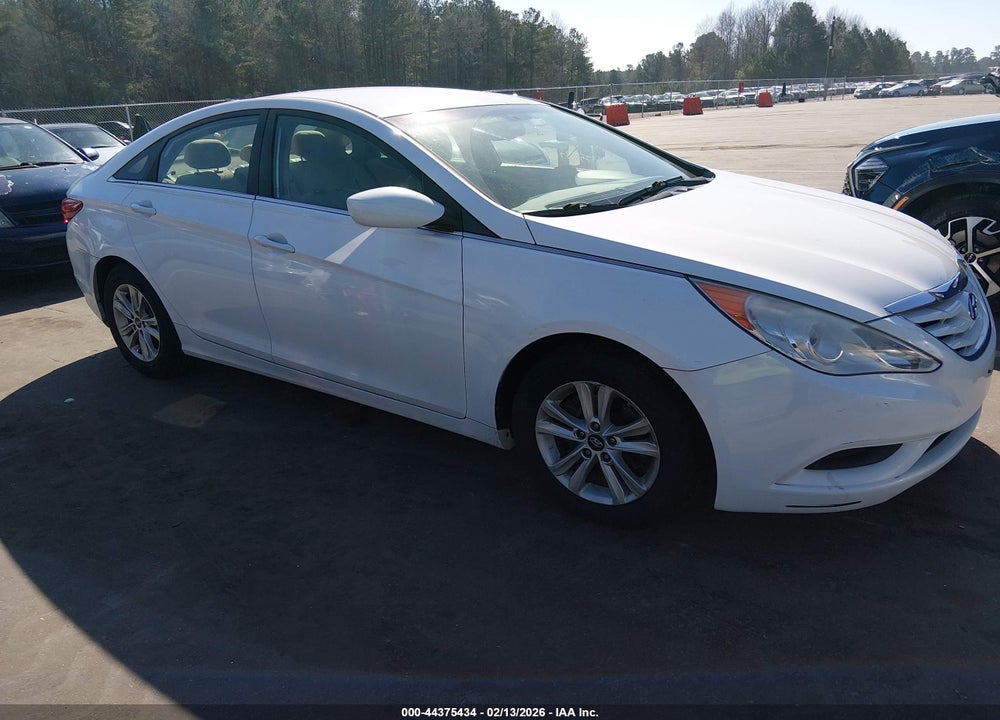 2013 HYUNDAI SONATA GLS VIN: 5NPEB4AC5DH758991
