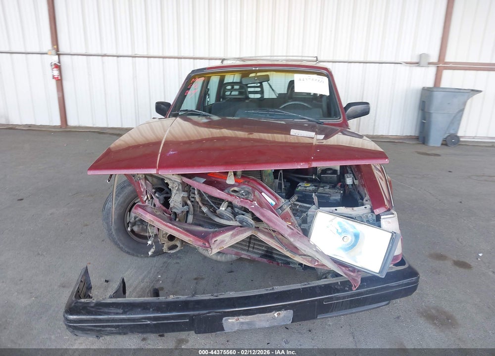 1990 VOLVO 240 DL VIN: YV1AA885XL1847410