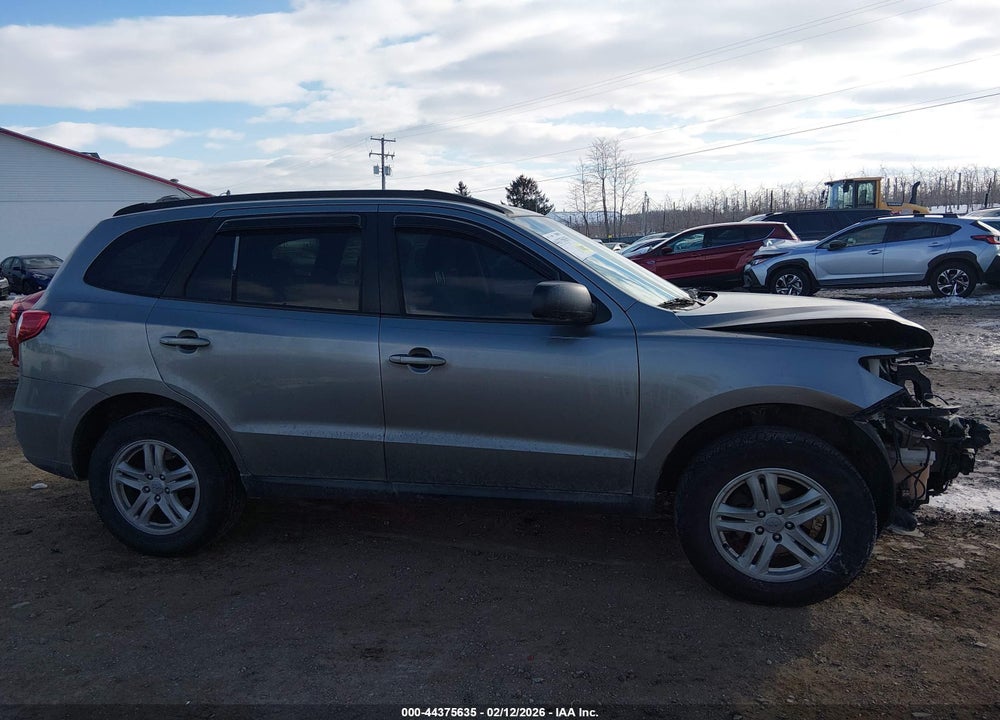 2011 HYUNDAI SANTA FE GLS VIN: 5XYZGDAB3BG006110
