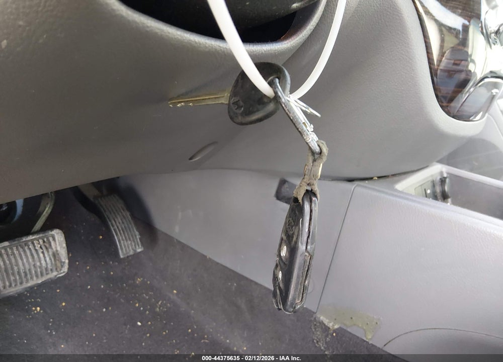 2011 HYUNDAI SANTA FE GLS VIN: 5XYZGDAB3BG006110