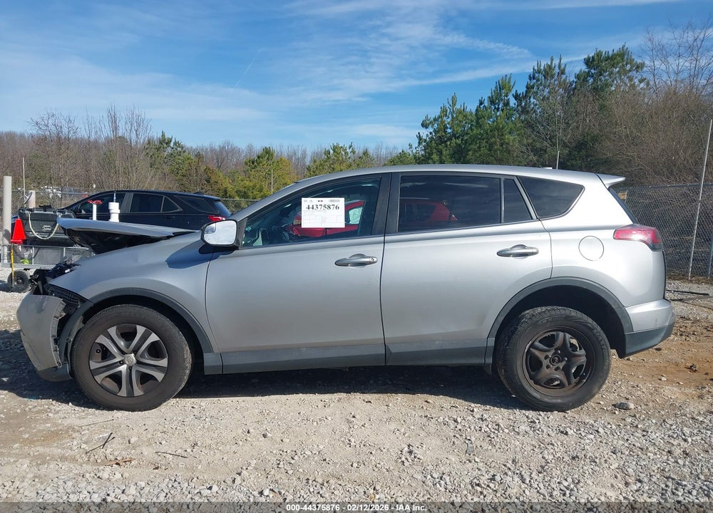 2018 TOYOTA RAV4 LE VIN: 2T3BFREV8JW760979