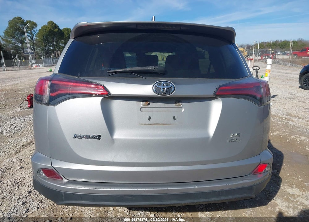 2018 TOYOTA RAV4 LE VIN: 2T3BFREV8JW760979