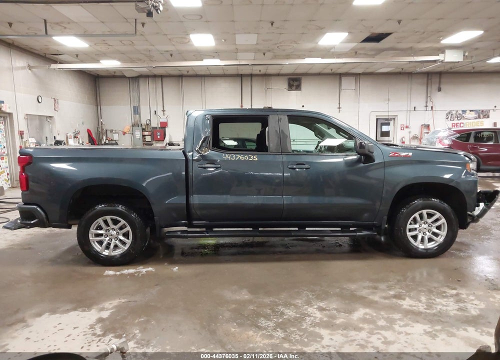 2020 CHEVROLET SILVERADO 1500 4WD  SHORT BED RST VIN: 3GCUYEET2LG220072
