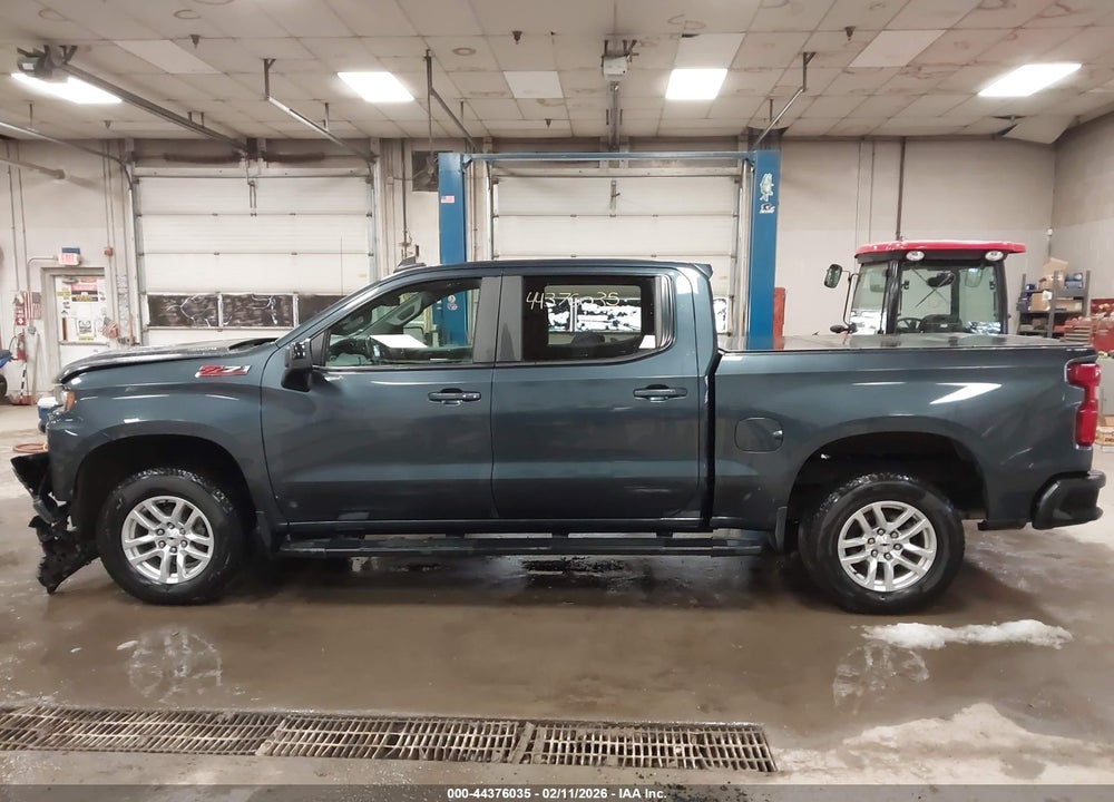 2020 CHEVROLET SILVERADO 1500 4WD  SHORT BED RST VIN: 3GCUYEET2LG220072