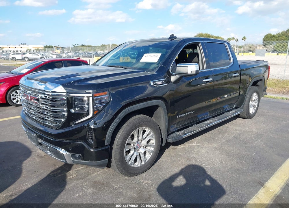 2022 GMC SIERRA 1500 4WD  SHORT BOX DENALI VIN: 1GTUUGET9NZ550799