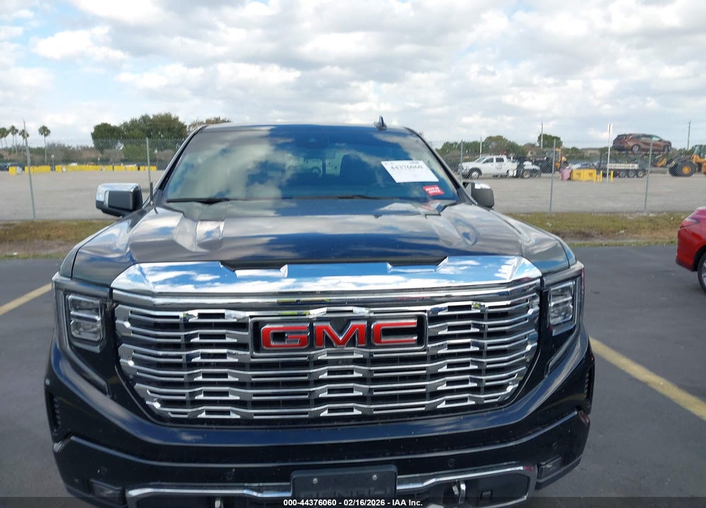 2022 GMC SIERRA 1500 4WD  SHORT BOX DENALI VIN: 1GTUUGET9NZ550799