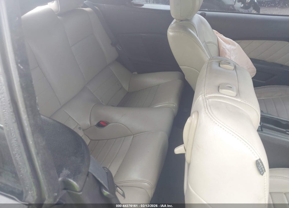2013 FORD MUSTANG V6 PREMIUM VIN: 1ZVBP8EM8D5213914