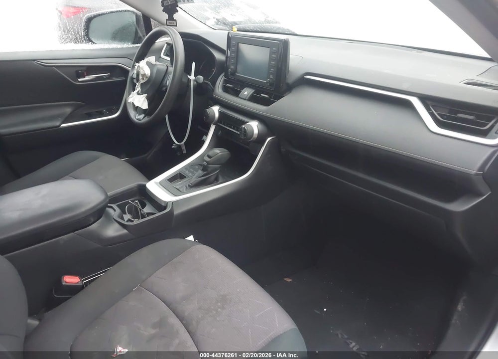 2019 TOYOTA RAV4 XLE VIN: 2T3P1RFV3KC017149
