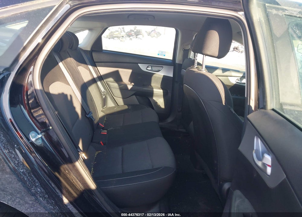 2023 KIA FORTE LXS VIN: 3KPF24AD4PE641876
