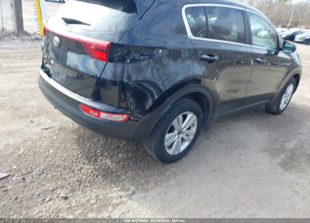 2017 KIA SPORTAGE LX VIN: KNDPMCAC7H7041533