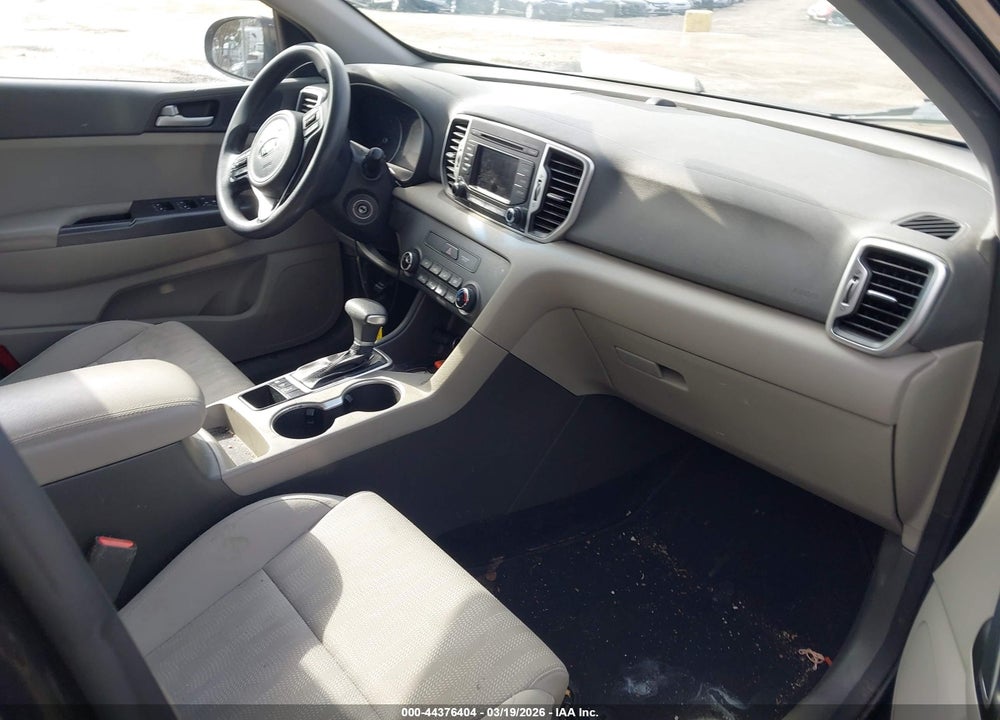 2017 KIA SPORTAGE LX VIN: KNDPMCAC7H7041533