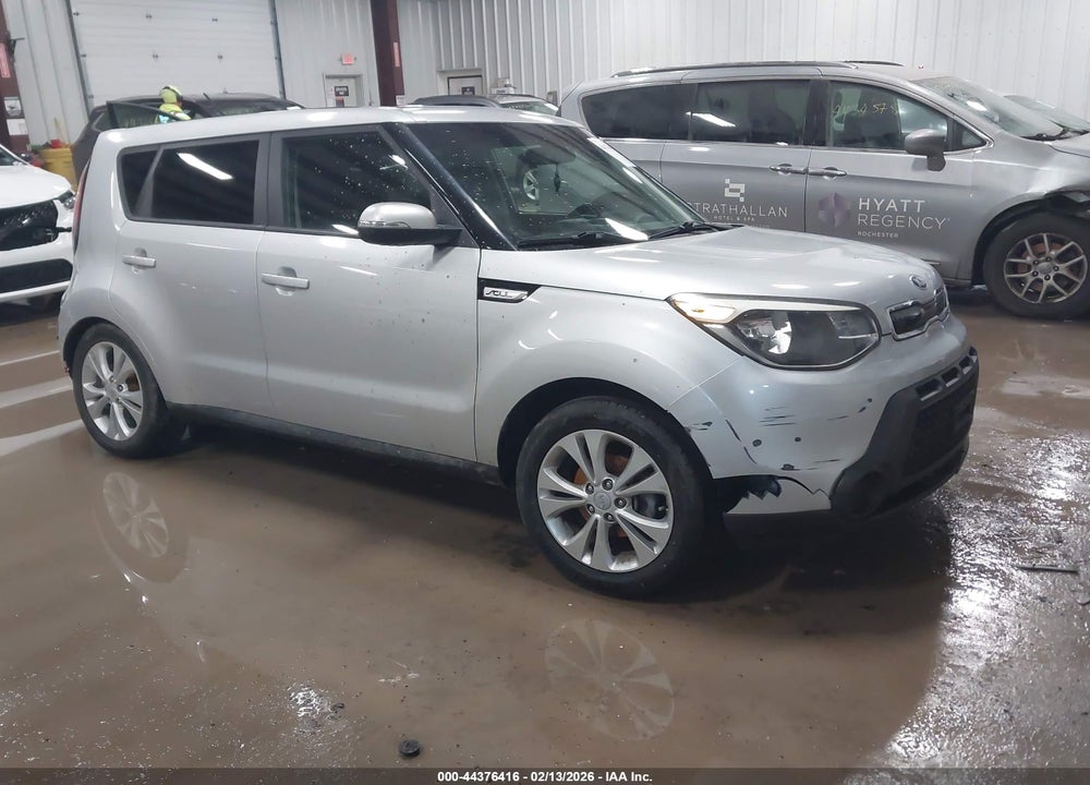 2014 KIA SOUL + VIN: KNDJP3A56E7706092