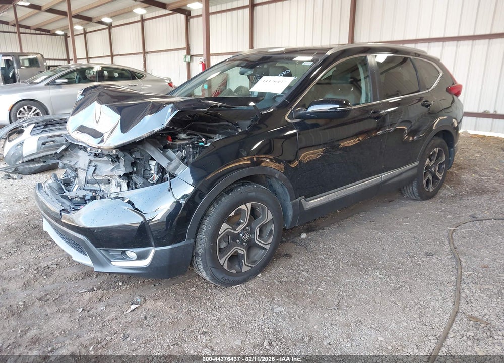 2018 HONDA CR-V TOURING VIN: 2HKRW2H97JH134528
