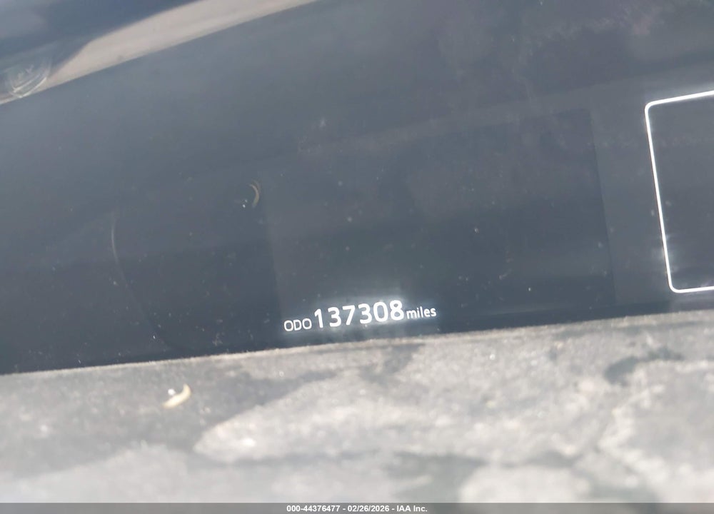 2018 TOYOTA PRIUS VIN: JTDKBRFU6J3602080