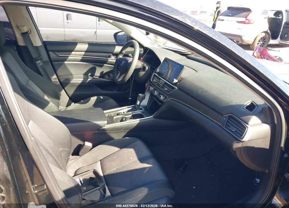 2018 HONDA ACCORD EX VIN: 1HGCV1F48JA149851