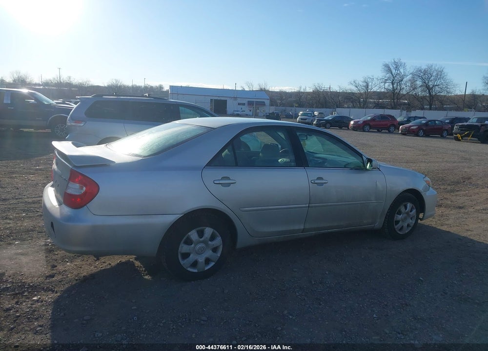 2003 TOYOTA CAMRY LE VIN: 4T1BE32KX3U733353