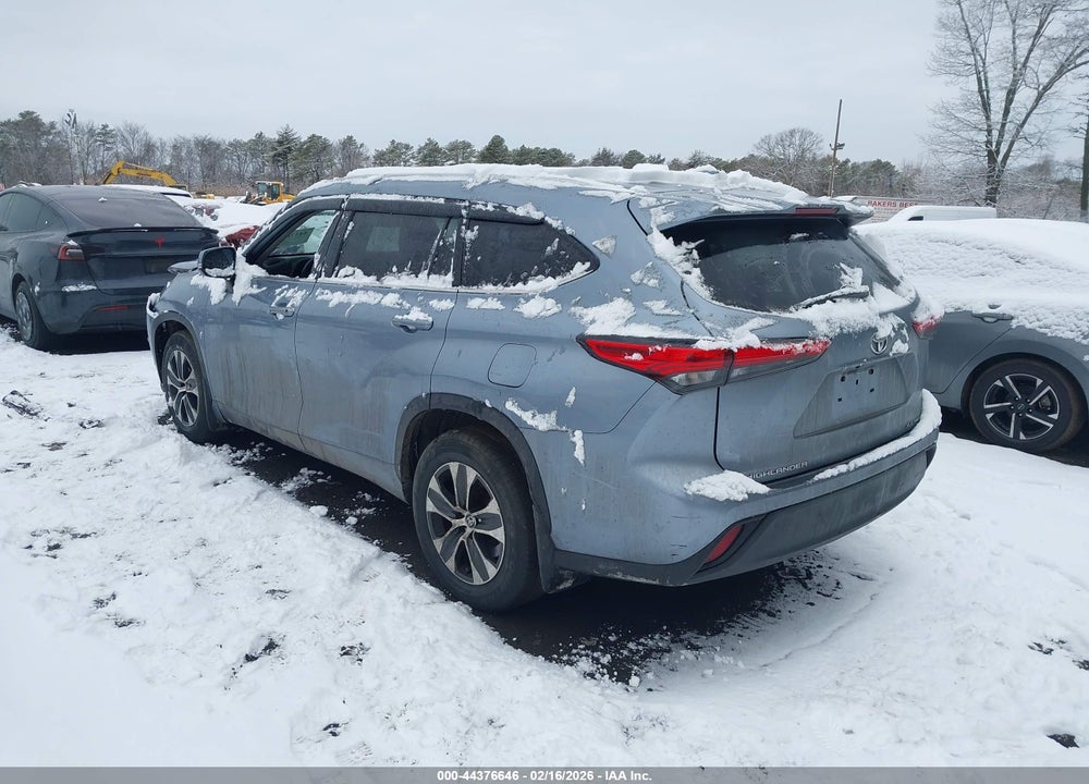 2020 TOYOTA HIGHLANDER XLE VIN: 5TDGZRBH7LS036894