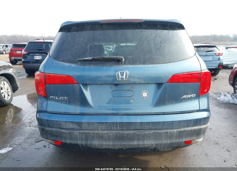 2018 HONDA PILOT EX VIN: 5FNYF6H31JB069351