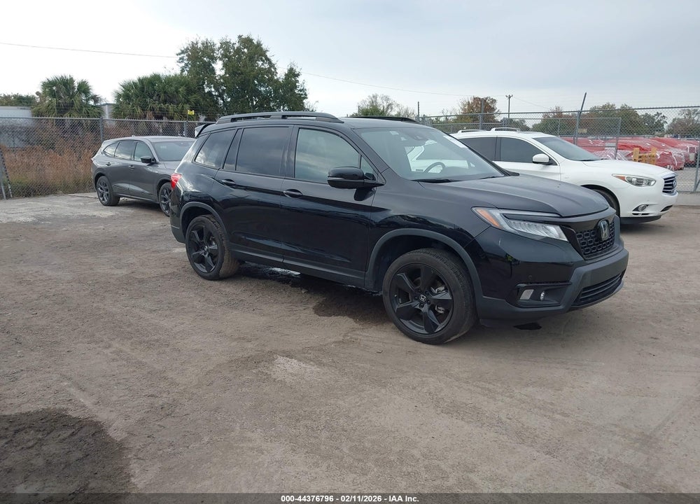 2021 HONDA PASSPORT AWD ELITE VIN: 5FNYF8H05MB008834