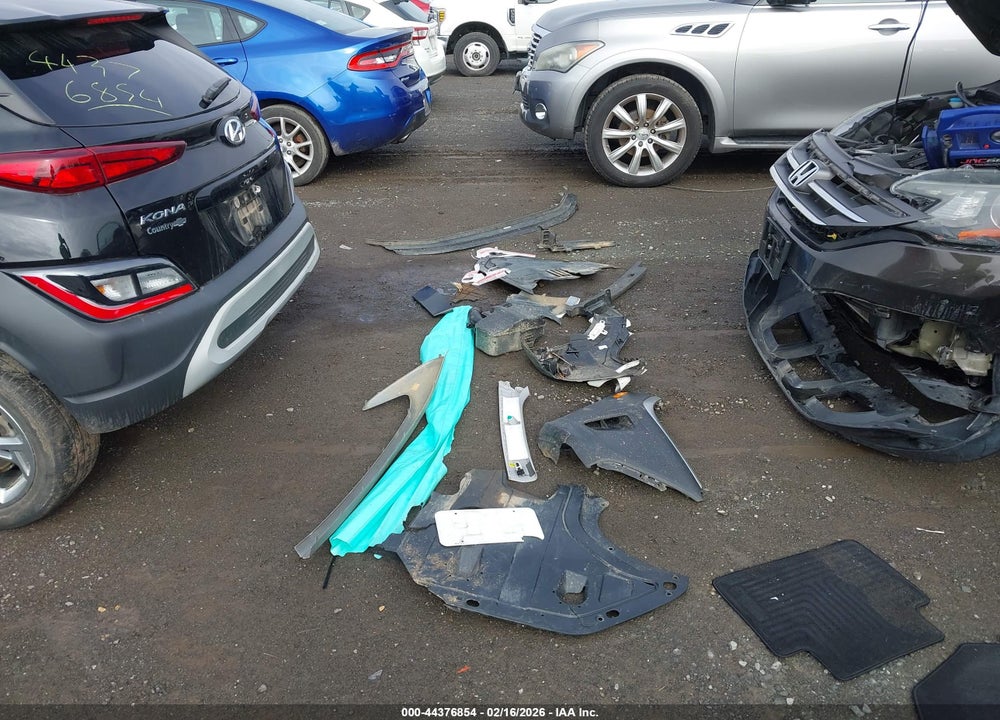 2022 HYUNDAI KONA SEL VIN: KM8K6CABXNU760795