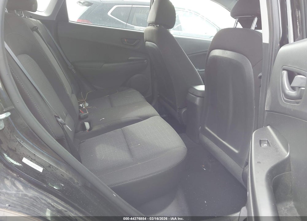 2022 HYUNDAI KONA SEL VIN: KM8K6CABXNU760795