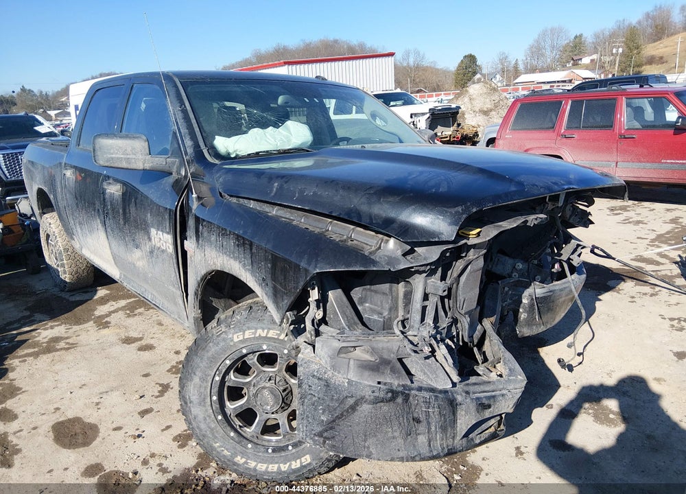 2016 RAM 1500 TRADESMAN VIN: 3C6RR7KT7GG220505