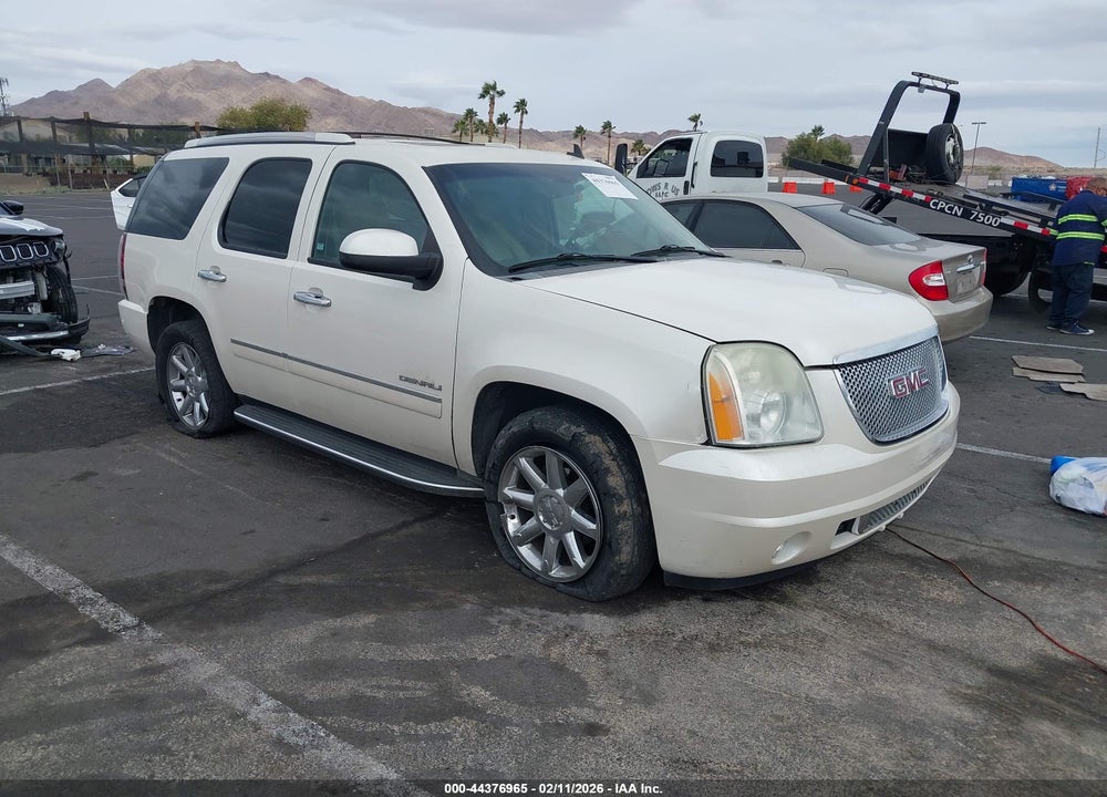 2010 GMC YUKON DENALI VIN: 1GKUCEEF5AR289428
