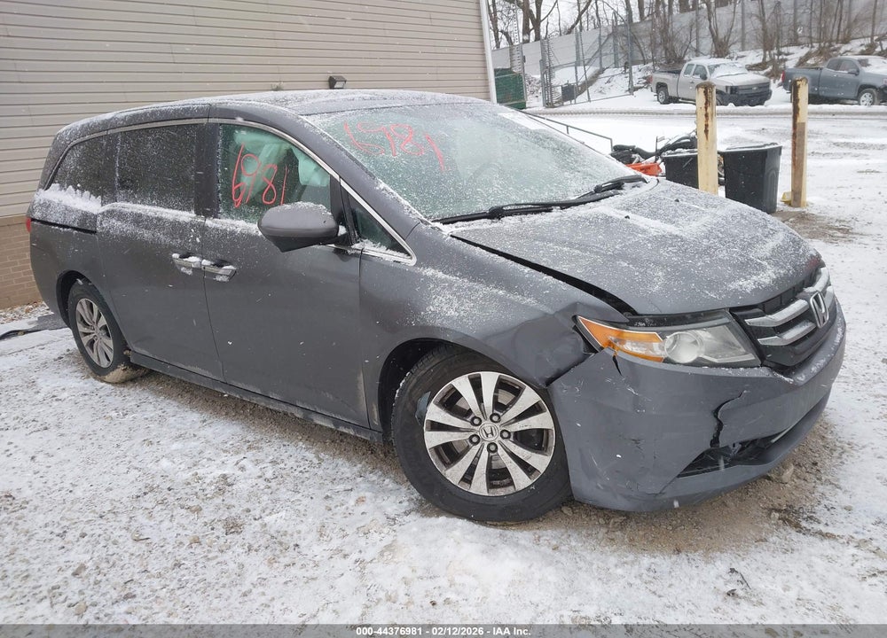 2016 HONDA ODYSSEY SE VIN: 5FNRL5H39GB149187