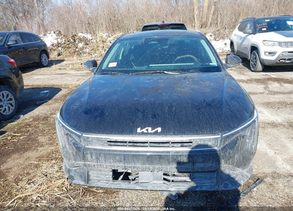 2025 KIA K4 LXS VIN: 3KPFT4DE8SE194687