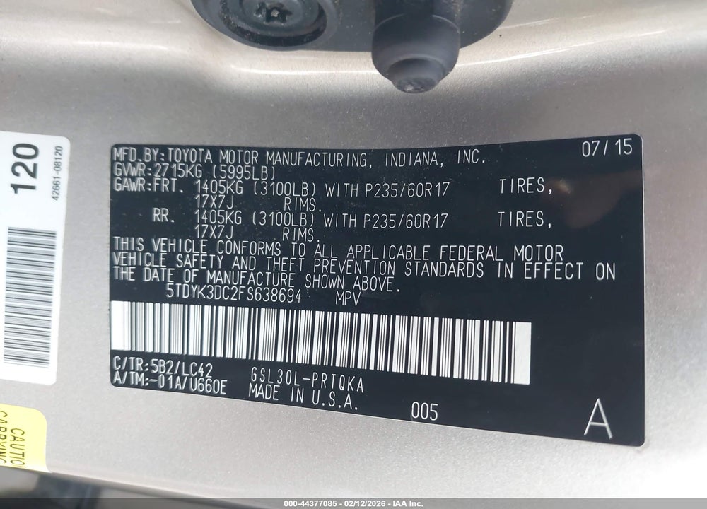 2015 TOYOTA SIENNA XLE 8 PASSENGER VIN: 5TDYK3DC2FS638694