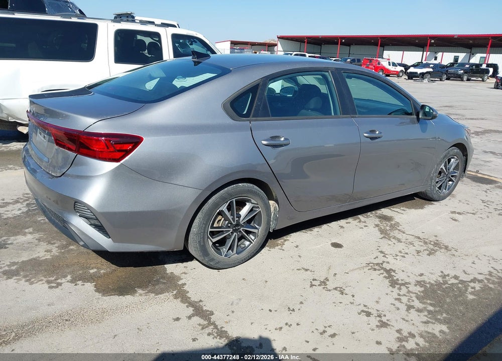 2023 KIA FORTE LXS VIN: 3KPF24AD7PE683300