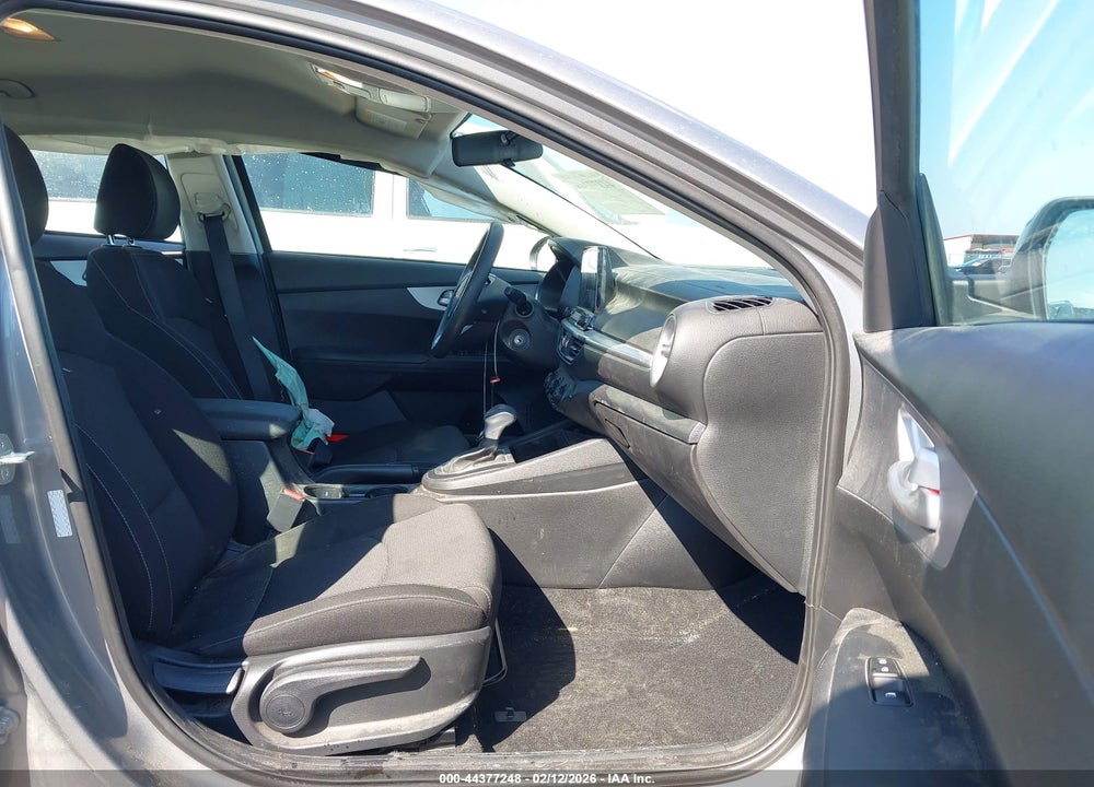 2023 KIA FORTE LXS VIN: 3KPF24AD7PE683300