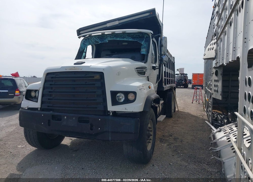 2015 FREIGHTLINER 114SD VIN: 1FVHG3DV4FHGH8835
