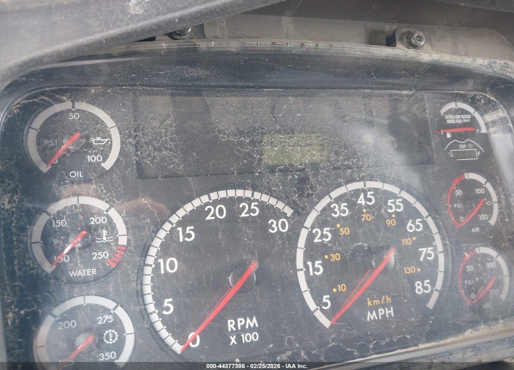 2015 FREIGHTLINER 114SD VIN: 1FVHG3DV4FHGH8835