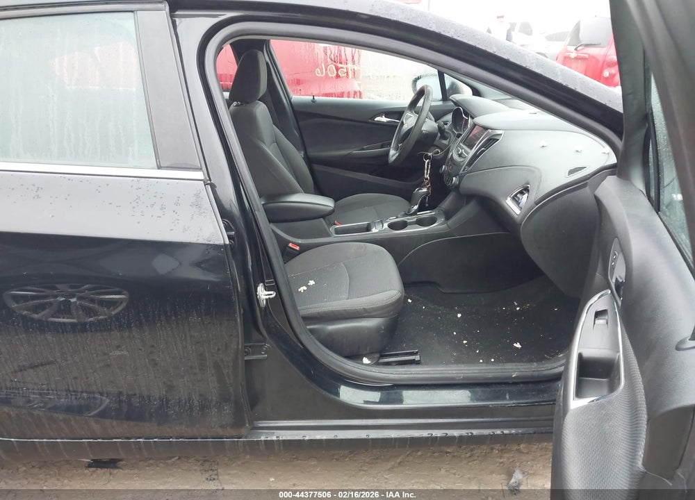 2019 CHEVROLET CRUZE LT VIN: 1G1BE5SM4K7145648