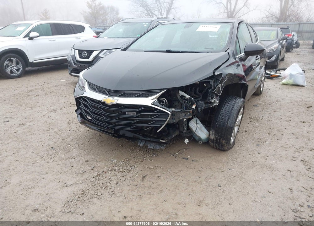 2019 CHEVROLET CRUZE LT VIN: 1G1BE5SM4K7145648