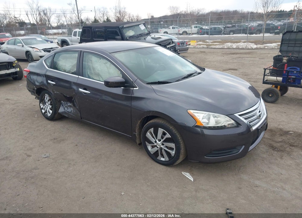 2015 NISSAN SENTRA SV VIN: 3N1AB7AP8FY375221
