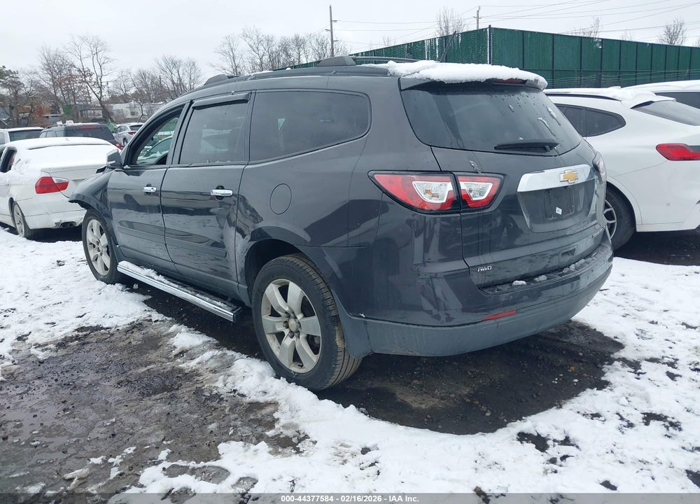 2016 CHEVROLET TRAVERSE LS VIN: 1GNKVFEDXGJ182732