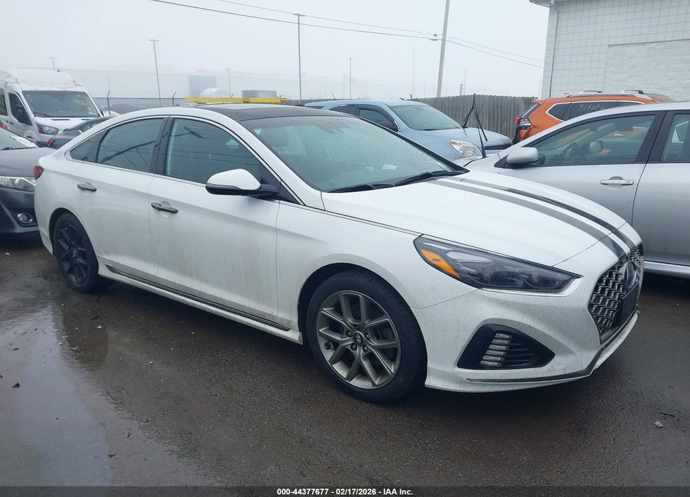 2018 HYUNDAI SONATA LIMITED 2.0T VIN: 5NPE34AB9JH613579