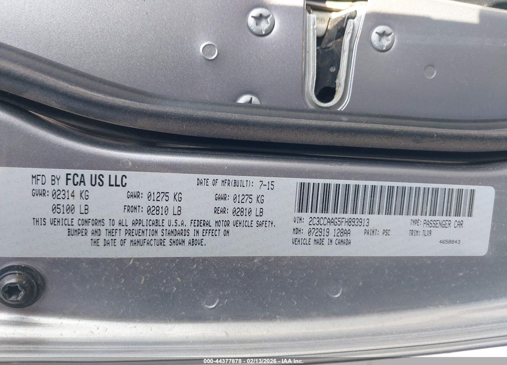 2015 CHRYSLER 300 LIMITED VIN: 2C3CCAAG5FH893913
