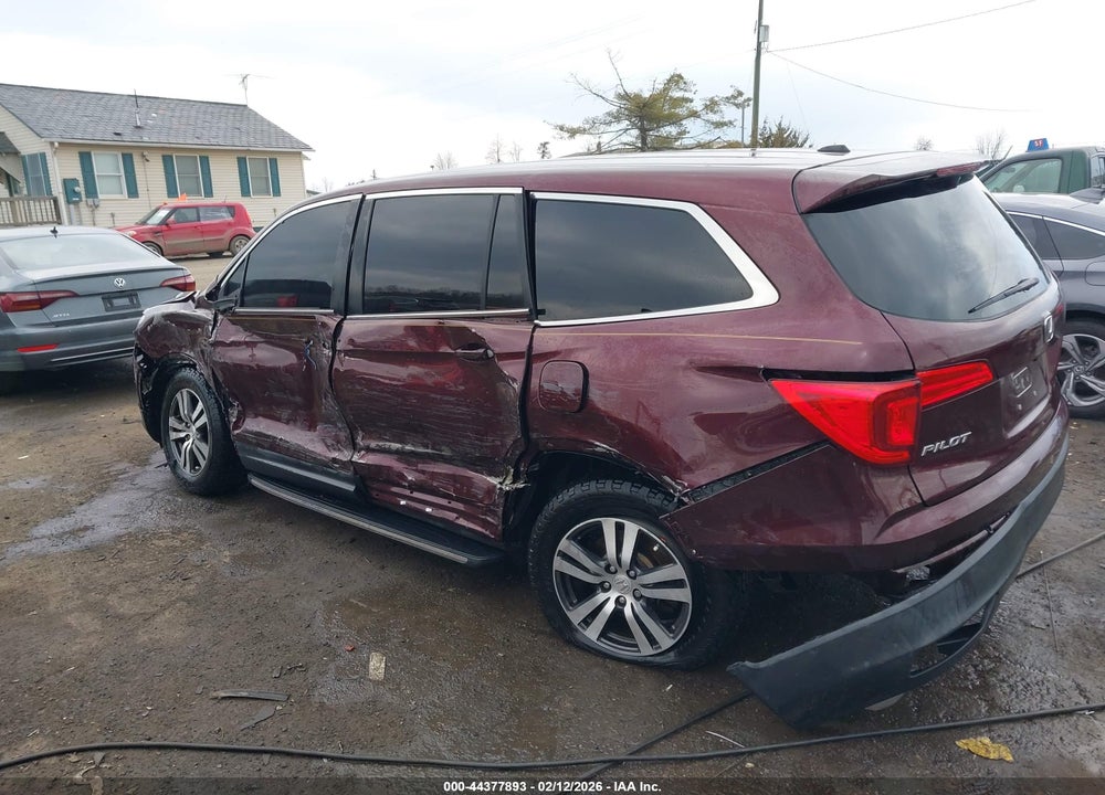 2017 HONDA PILOT EX-L VIN: 5FNYF6H5XHB022217