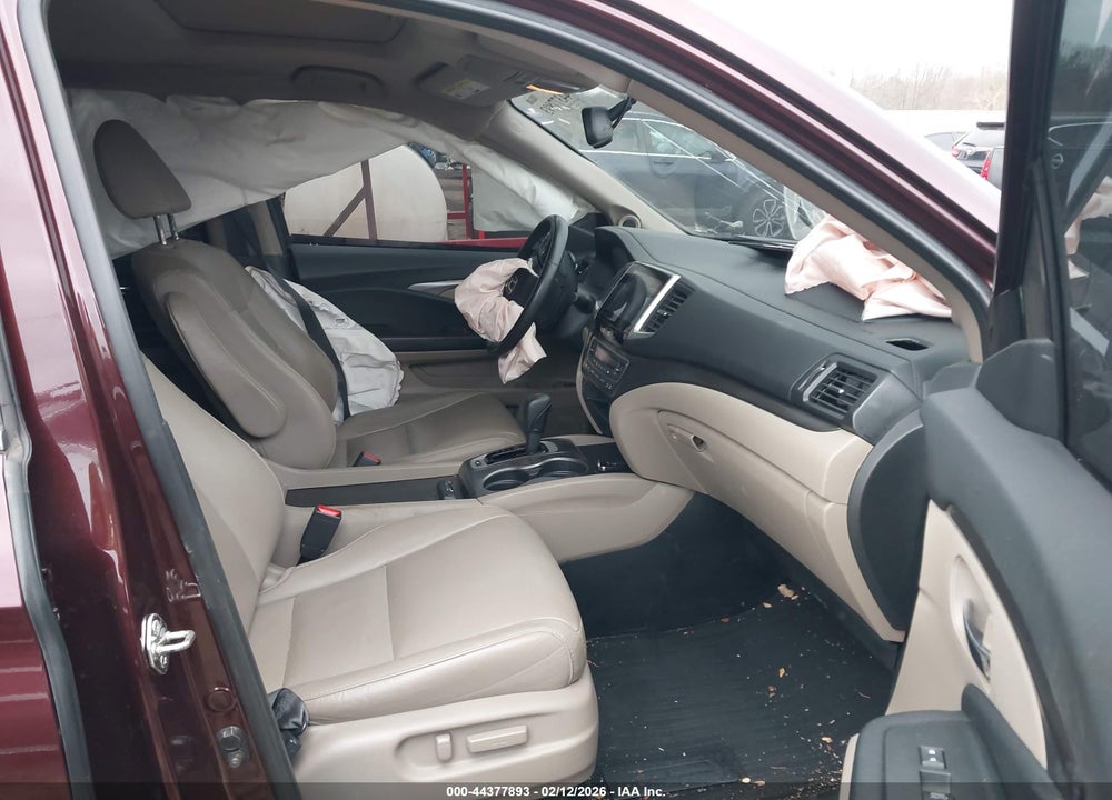 2017 HONDA PILOT EX-L VIN: 5FNYF6H5XHB022217