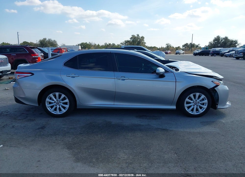2020 TOYOTA CAMRY LE VIN: 4T1C11AKXLU894730